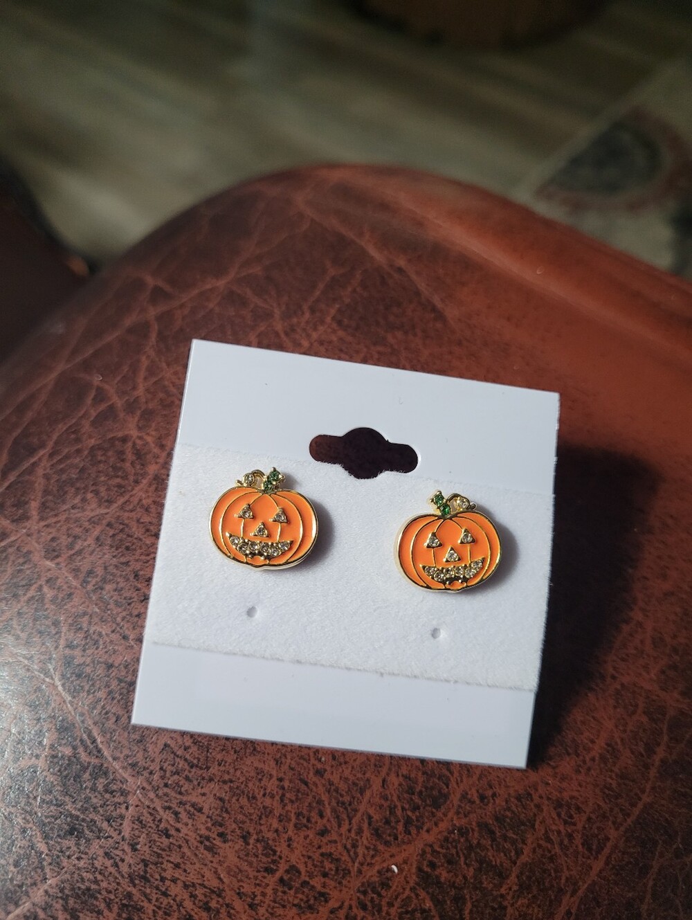Sugarfix by BaubleBar pair of orange jack-o'-lantern enamel stud earrings